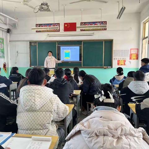 春季教研正当时—记万庄小学数学教研活动（一）