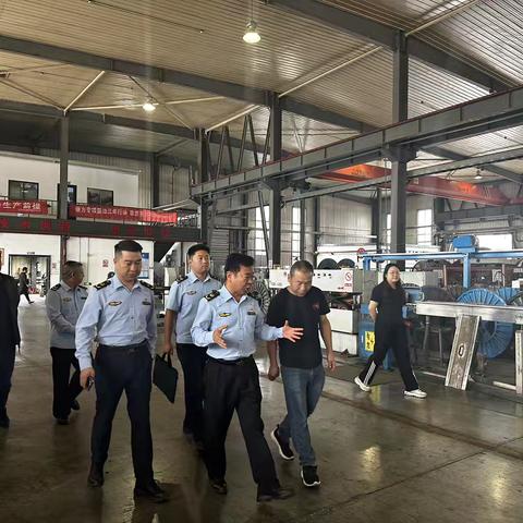 王斌副局长双节前到钓台辖区开展特种设备安全检查