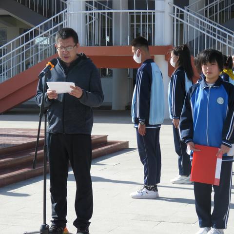 “弘扬雷锋精神 争做时代青年”--杭锦后旗第五中学学雷锋系列活动剪影