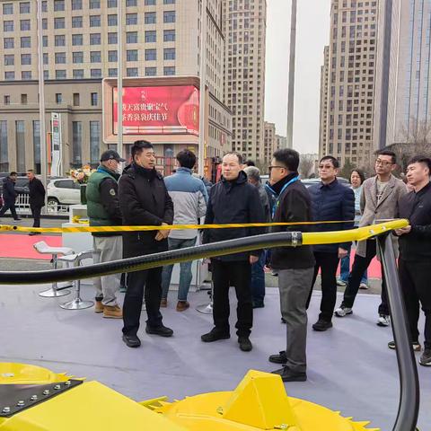 拓展视野 开阔眼界 市农牧局组织旗县区农机主管部门参加2025年农业机械展览会