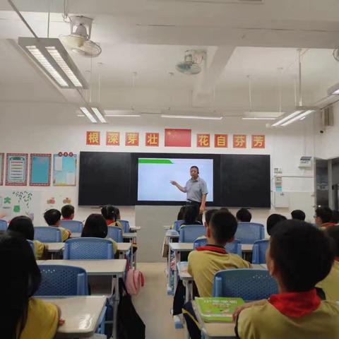 班级文化展风采，美丽校园谱新篇——龙嘉小学 304 班