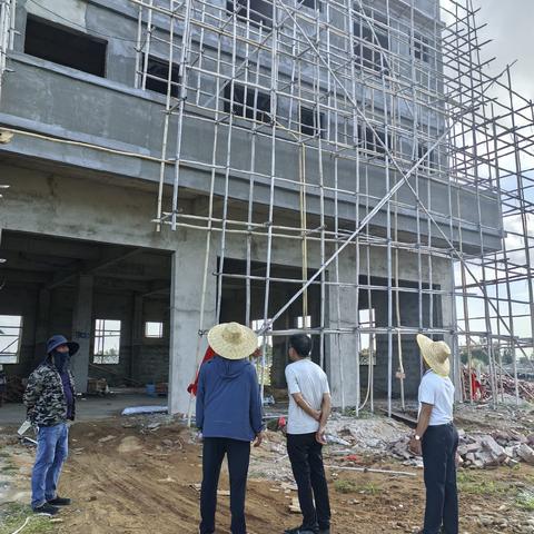 排查整治无死角 安全宣传入民心——福久村开展违建治理及自建房安全管控工作