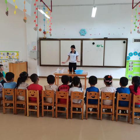 天等县县直第二幼儿园的简篇