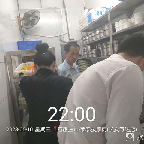 长安万达5月10号检查收尾，热菜凉菜刨肉水饺炸串寿司餐台餐区饮料机后通道洗碗间