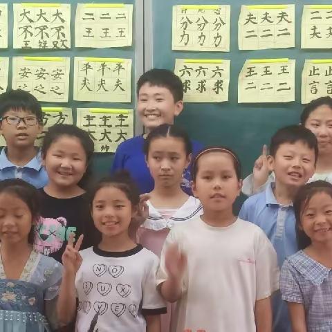 书法润童心 社团展风采——锦屏镇后庄小学书法社团学期总结