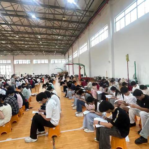 词海争锋，英韵飞扬｜江夏区金口中学高一B部5月份英语单词大赛圆满落幕