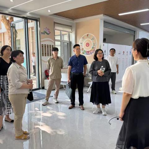 历下区公共就业和人才服务中心联合高校赴甸柳新村街道观摩社区基层治理工作