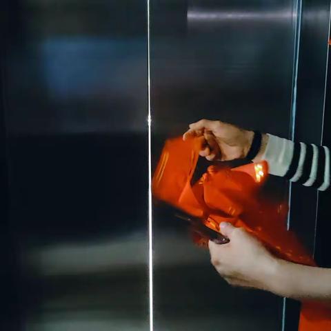 【同心文东】我为群众办实事丨万豪社区：“梯”升居民幸福感