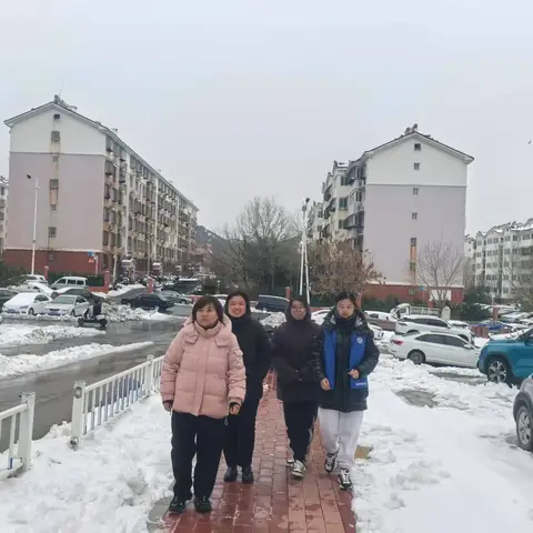 【先锋龙洞】锦屏第二社区开展流浪乞讨人员巡查活动