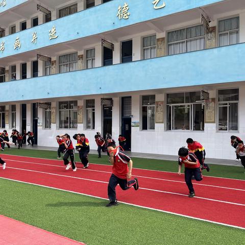 社口中心小学开展消防安全应急疏散演练活动