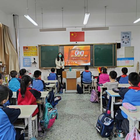 致敬劳动者，奋进新时代——济宁市兴东小学三一中队“红领巾爱劳动，争做新时代好队员”主题教育活动