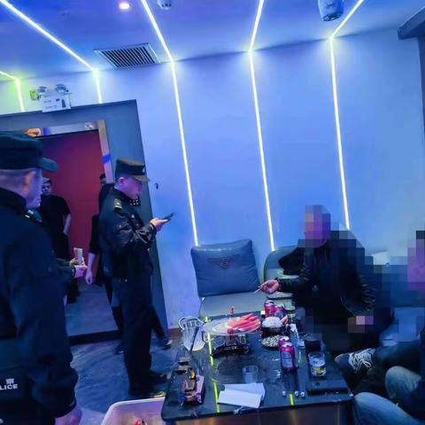 蒲城公安巡特警大队联合重泉派出所开展春季治安清查专项行动