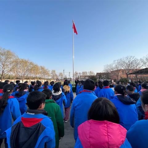 守护中央水塔，当好秦岭卫士——周至县翠峰镇中心小学开展秦岭生态环境保护宣传活动