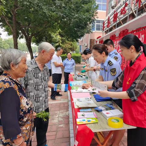 遵化市市场监督管理局开展“你点我检，服务惠民生”进社区活动