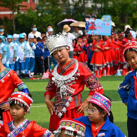 【石榴花开孙武乡】——广饶县大王镇实验小学“中华民族一家亲，同心共筑中国梦”春季田径运动会开幕