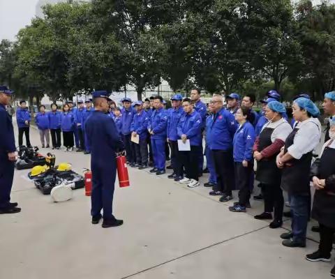 阎良大队航空六路消防救援站开展消防宣传进企业活动