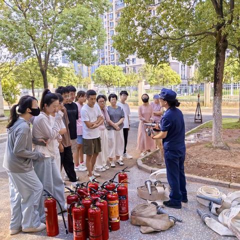 【党建+安全】消防培训进校园，齐学共练提技能——上饶市第二十小学消防基本技能培训