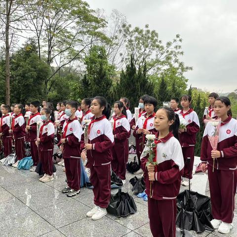 传承红色基因 清明祭英烈 ——韶关市武江区黄田坝小学清明祭扫活动