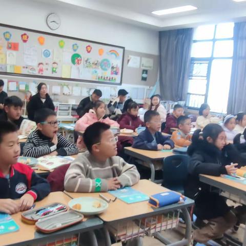 新华公学双语部小学综合组科学郑涵妮老师百课行动