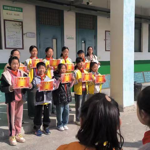 “墨舞金秋，文韵飞扬”—台儿庄区涧头集镇薛庄小学四五六年级作文大赛