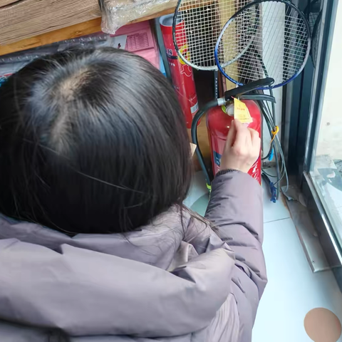 礼贤社区开展“安全不懈怠，平安过新年”消防安全隐患排查