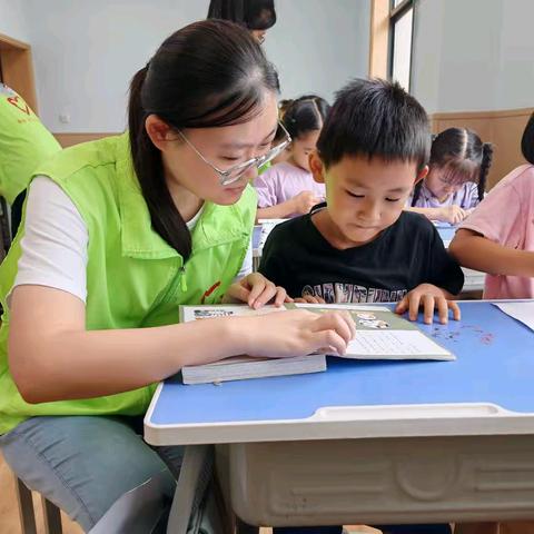 予人玫瑰 手留余香——濮阳市妇幼保健院大学生志愿者文一喆志愿服务感悟