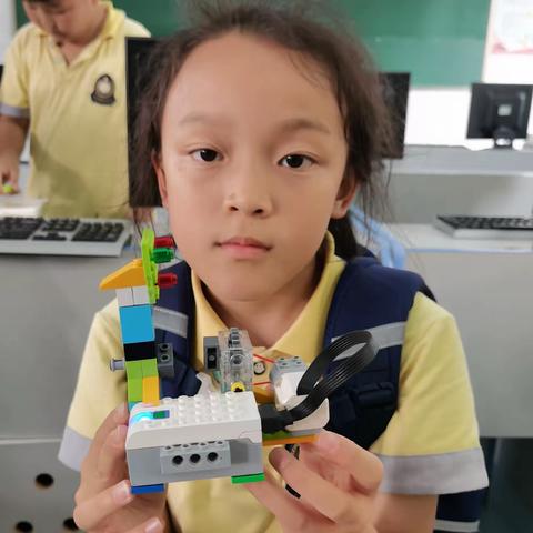 2023春季白鹤学校乐高机器人社团