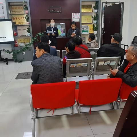 韩城市支行营业部开展“反诈防骗明风险”主题宣传活动