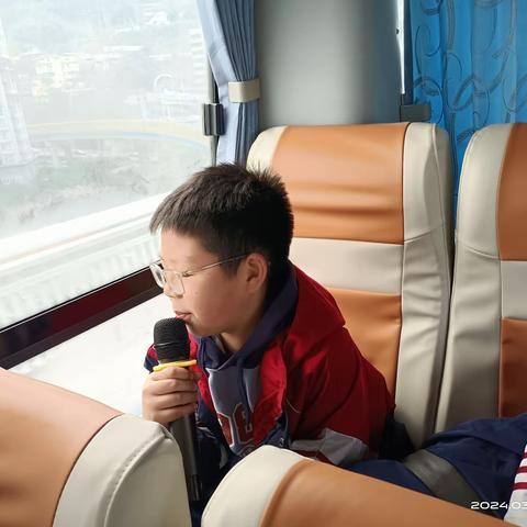 渝中区大同实验学校五年级一班丨“手值绿意·拾趣春天” 2024年春季研学活动