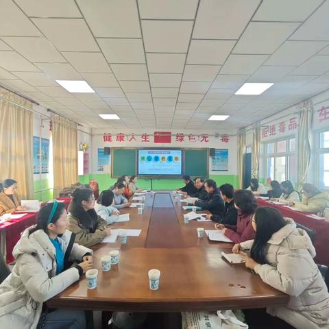 携手共研促成长 送教下乡暖人心——吴忠市第十教研共同体赴红寺堡新庄集开展送教活动