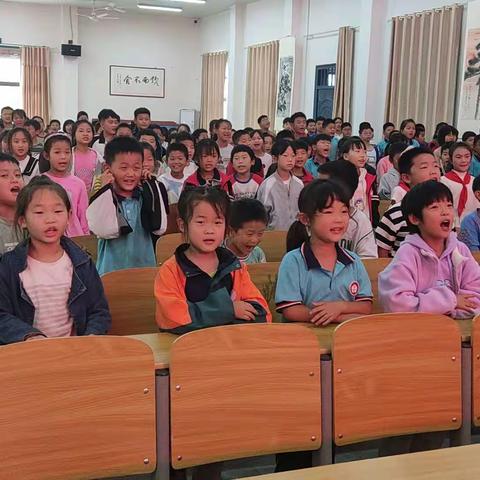 良梨学校闫王庙小学“喜迎国庆、祖国在我心中”演讲比赛