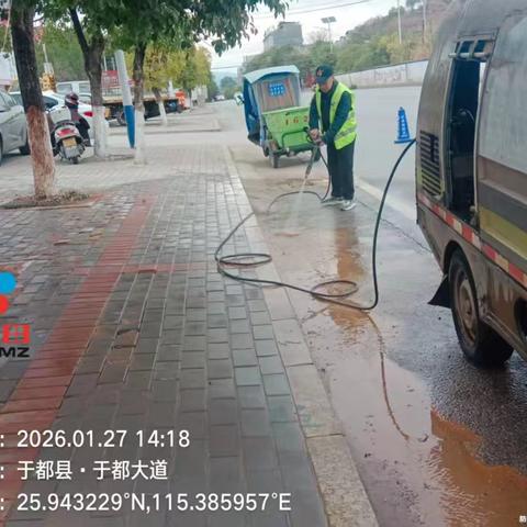 于都环卫：昼夜守护城市洁净