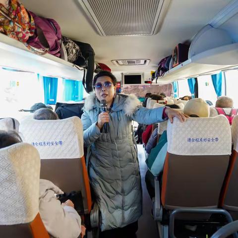 凤隆秀舞艺术团 《八年团庆》①