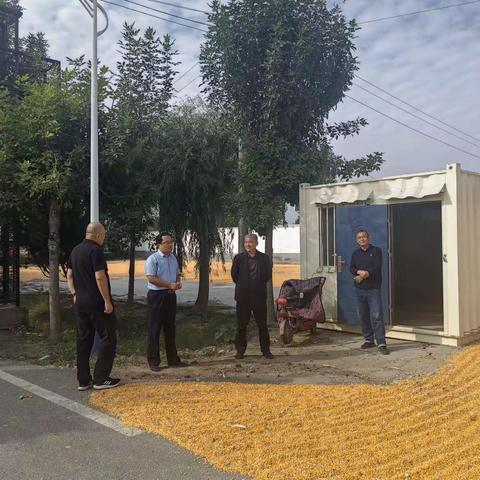 起步区孙耿街道：筑牢秸秆焚烧“防火墙” 留住碧水蓝天好风景