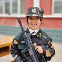 名额有限☞2025年国庆节节‖军事特训营震撼来袭‖火热招生中 《锻造钢铁意志 点燃孩子迷彩梦》