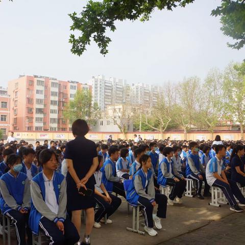 【关爱学生 幸福成长】法律知识进心间 遵纪守法好少年——丛台区梦圆学校举行法律知识进校园宣讲活动