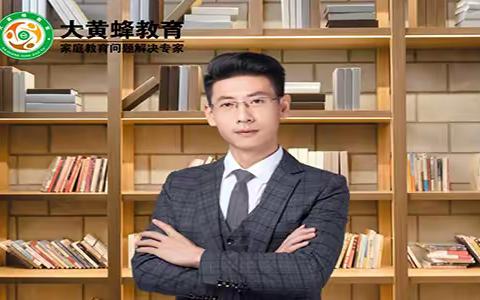 怎样安慰失恋的儿子让他在失恋中走出来 大黄蜂老师教你方法