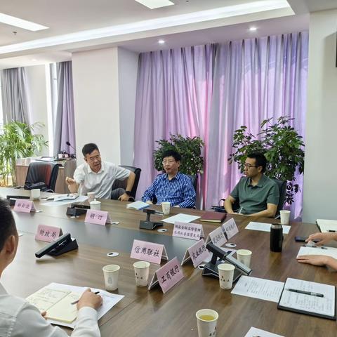 人行昭通市分行郑云波副行长带队到大关、永善、绥江县开展征信自助查询机现场检查