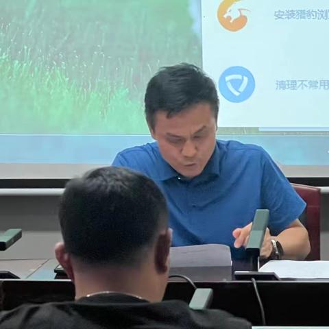金宇街道召开安全生产（消防）专题会议暨“安全生产月”专题培训座谈会