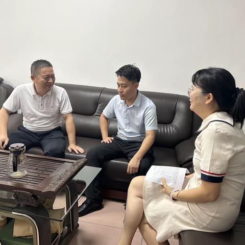 县医保局到光坡镇指导2024年城乡居民基本医疗保险征缴工作