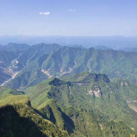 争当秦岭卫士，守护绿水青山——天竺山镇碥头小学开展“保护秦岭生态，共建美丽校园”主题系列活动