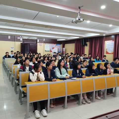 积蓄动力 再续辉煌 ——暨高三年级第一次联考希望生交流会