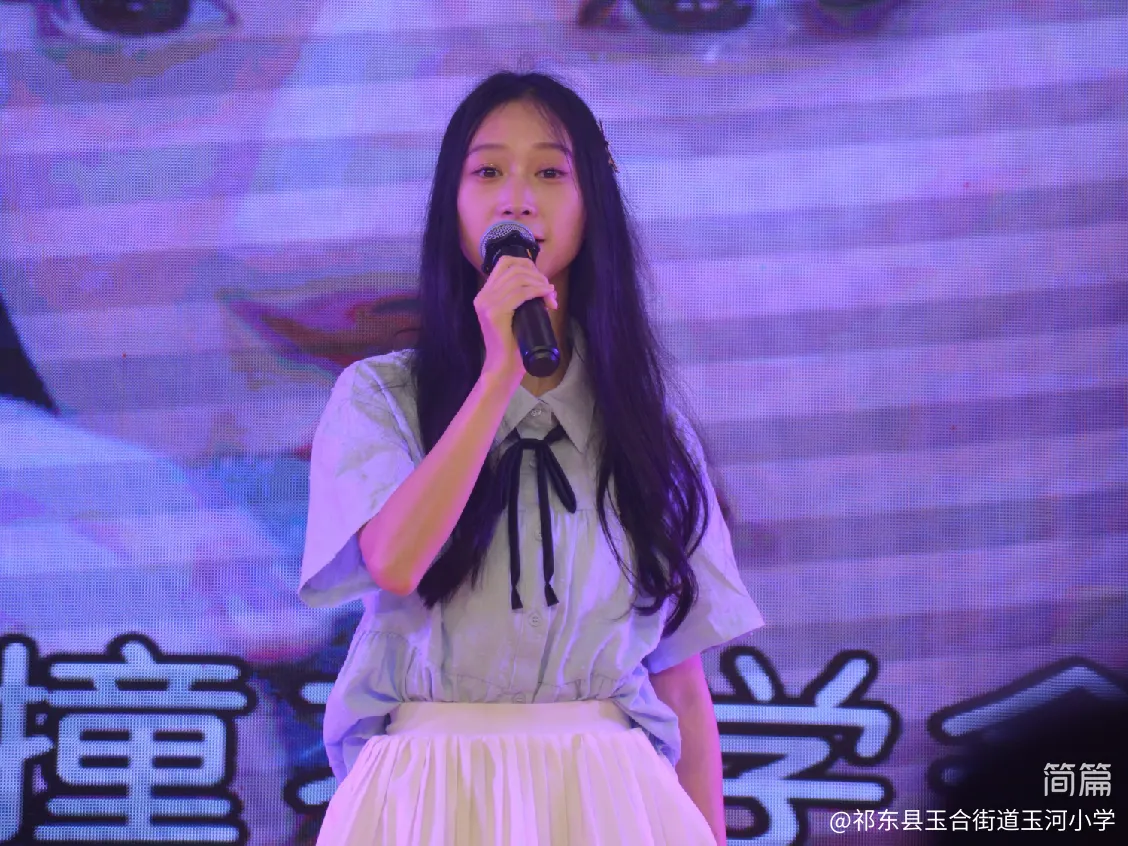 简篇-三尺讲台展歌喉 教育群英谱华章——祁东县玉河小学举办2025年教师卡拉OK比赛