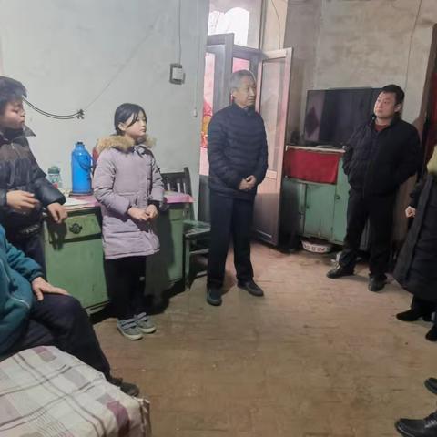 寒冬送暖、心系学子—南宫市教育局入户走访我校家庭经济困难学生纪实