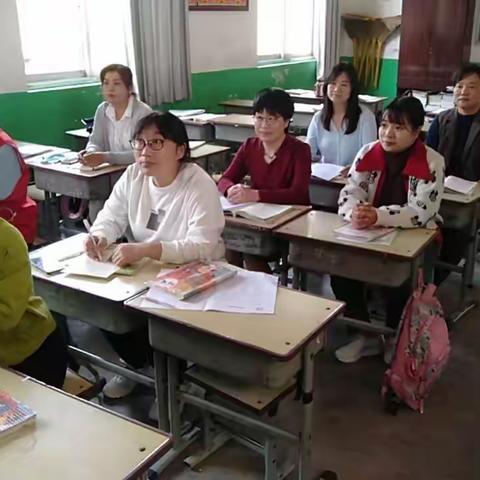 殷都区安丰乡木厂屯小学开展消防紧急疏散安全演练
