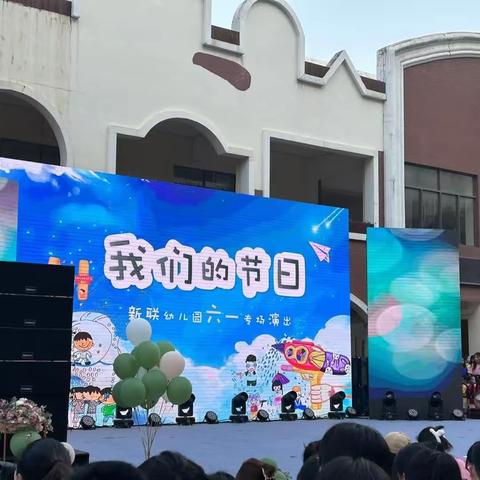时尚泳装——kG1C班