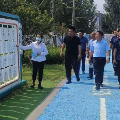 泗水县住建局党组成员，莅临邹城参观指导垃圾分类工作