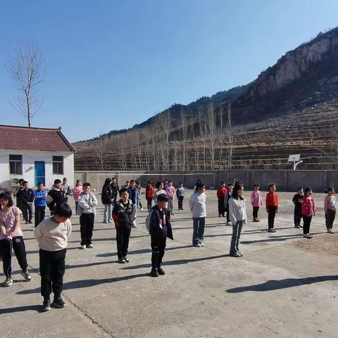 “展运动风采 做阳光少年”——二道丈子小学体育活动记录