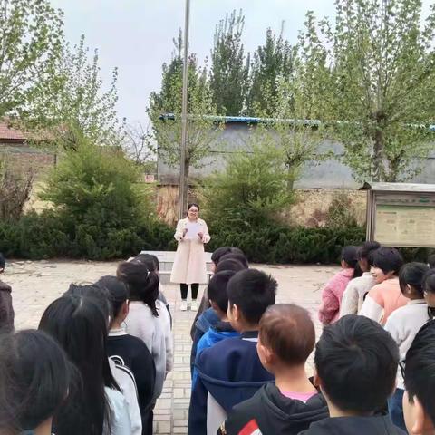 “学习二十大  教育在行动”主题宣讲——潘庄镇联校梭庄小学会场