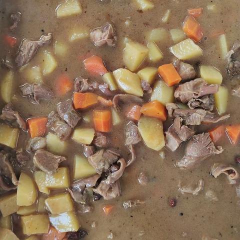 大众安监餐厅中餐